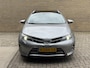Toyota Auris Touring Sports 1.8 Hybrid | Panoramadak | Camera | Half leder | Stoelverwarming | Navigatie | Cruise control | Climate control | 17 inch velgen | Keyless | Elektrische ramen | Volledig onderhouden | Origineel Nederlandse auto met NAP