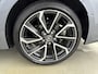 Toyota Corolla 1.8 Hybrid Executive | Leder | Parkeersensoren | Stuur-Stoelverwarming |