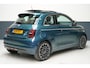 Fiat 500e La Prima 42 kWh | SoH 90,6% | Schuif/kanteldak | Carplay | Adaptive cruise | Parkeersensoren | Pack winter | Lm velgen
