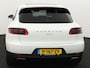 Porsche Macan 2.0 Apple carplay/android auto, Achteruitrijcamera, Rondomzicht camera, Cruise control, Dakspoiler, Rijstrooksensor, Warmtewerend glas Dit combineert sportiviteit, comfort en pure klasse in één indrukwekkende SUV. Met zijn stijlvolle uitstraling en hoogwaardige afwerking biedt deze Porsche een premium rijervaring.