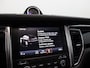 Porsche Macan 2.0 Apple carplay/android auto, Achteruitrijcamera, Rondomzicht camera, Cruise control, Dakspoiler, Rijstrooksensor, Warmtewerend glas Dit combineert sportiviteit, comfort en pure klasse in één indrukwekkende SUV. Met zijn stijlvolle uitstraling en hoogwaardige afwerking biedt deze Porsche een premium rijervaring.