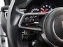 Porsche Macan 2.0 Apple carplay/android auto, Achteruitrijcamera, Rondomzicht camera, Cruise control, Dakspoiler, Rijstrooksensor, Warmtewerend glas Dit combineert sportiviteit, comfort en pure klasse in één indrukwekkende SUV. Met zijn stijlvolle uitstraling en hoogwaardige afwerking biedt deze Porsche een premium rijervaring.
