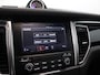 Porsche Macan 2.0 Apple carplay/android auto, Achteruitrijcamera, Rondomzicht camera, Cruise control, Dakspoiler, Rijstrooksensor, Warmtewerend glas Dit combineert sportiviteit, comfort en pure klasse in één indrukwekkende SUV. Met zijn stijlvolle uitstraling en hoogwaardige afwerking biedt deze Porsche een premium rijervaring.
