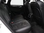 Porsche Macan 2.0 Apple carplay/android auto, Achteruitrijcamera, Rondomzicht camera, Cruise control, Dakspoiler, Rijstrooksensor, Warmtewerend glas Dit combineert sportiviteit, comfort en pure klasse in één indrukwekkende SUV. Met zijn stijlvolle uitstraling en hoogwaardige afwerking biedt deze Porsche een premium rijervaring.