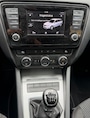 Skoda Octavia 261.2 TSI GRT AMB. BNS CLIMA NAVI TREKHAAK PDC APK 10-2026
