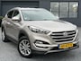 Hyundai Tucson 1.6 GDi Comfort ✓Dealer Onderhouden✓Trekhaak✓Camera✓Stoelverw✓Navi✓Clima✓132pk✓Pdc V+A✓Lm velgen✓Rijstrooksensor✓N.A.P✓Apk tot 05-2027