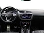 Volkswagen Tiguan 1.4 TSI eHybrid R-Line Business 245PK DSG SOH 100%, Trekhaak, 360gr. Camera, Side Assist, Stoel-Stuurverwarming, 19" LM Velgen, Matrix LED-verlichting, Keyless
