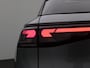 Volkswagen T-Roc 1.5 eTsi R-Line First Edition 150PK DSG Pano-Schuifdak, Trekhaak, Black Style, 20'' LM Velgen, Keyless, Side Assist, Matrix LED-Verlichting, Achteruitrijcamera