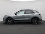 Volkswagen T-Roc 1.5 eTsi R-Line First Edition 150PK DSG Pano-Schuifdak, Trekhaak, Black Style, 20'' LM Velgen, Keyless, Side Assist, Matrix LED-Verlichting, Achteruitrijcamera