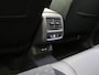 Volkswagen T-Roc 1.5 eTsi R-Line First Edition 150PK DSG Pano-Schuifdak, Trekhaak, Black Style, 20'' LM Velgen, Keyless, Side Assist, Matrix LED-Verlichting, Achteruitrijcamera