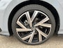 Volkswagen Golf 1.5 eTSI 150 pk DSG R-LINE   Panoramadak  IQ LIGHT   Achteruitri