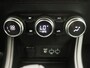 Renault Captur E-Tech full hybrid 145 Techno | Easy link navigatiesysteem met Apple CarPlay & Android Auto | Parkeersensoren v+a met achteruitrijcamera | Climate Control | Privacy Glass | Shark Fin antenne |