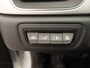 Renault Captur E-Tech full hybrid 145 Techno | Easy link navigatiesysteem met Apple CarPlay & Android Auto | Parkeersensoren v+a met achteruitrijcamera | Climate Control | Privacy Glass | Shark Fin antenne |