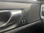 Volvo V60 2.0 B3 R-Design Automaat Origineel Nederlands, Elektrisch Verstelbare Stoelen, Lederen Bekleding, Elektrische Achterklep, Cruise & Climate Control