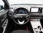 Hyundai Kona Electric EV Fashion 64 kWh 205 Pk | Krell Audio | Adaptive Cruise | Navigatie | Keyless | Leder Stuurwiel | Trekhaak | 17 Inch