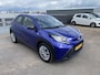 Toyota Aygo X 1.0 VVT-i S-CVT Play Lage KM stand, achteruitrij camera, parkeersensoren, navigatie Apple CarPlay/Android auto, adaptieve cruise control