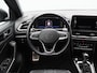 Volkswagen T-Roc 1.5 TSi R-Line Business 150 Pk Automaat | Trekhaak | Carplay | Virtual Cockpit | Adaptive Cruise | Keyless | Elektrische Achterklep | 18 Inch