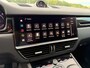 Porsche Cayenne E-HYBRID PLATINUM EDITION LUCHTVERING 22 INCH 3D-VIEW