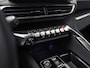 Peugeot 3008 1.6 HYbrid 225 Allure Sport 225Pk Automaat (APPLE CARPLAY, GROOT NAVI, 360 CAMERA, GETINT GLAS, SPORTSTOELEN, LEDER, ZWART HEMEL, LANE ASSIST, NIEUWSTAAT)