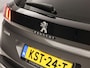 Peugeot 3008 1.6 HYbrid 225 Allure Sport 225Pk Automaat (APPLE CARPLAY, GROOT NAVI, 360 CAMERA, GETINT GLAS, SPORTSTOELEN, LEDER, ZWART HEMEL, LANE ASSIST, NIEUWSTAAT)