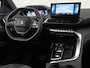 Peugeot 3008 1.6 HYbrid 225 Allure Sport 225Pk Automaat (APPLE CARPLAY, GROOT NAVI, 360 CAMERA, GETINT GLAS, SPORTSTOELEN, LEDER, ZWART HEMEL, LANE ASSIST, NIEUWSTAAT)