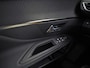 Peugeot 3008 1.6 HYbrid 225 Allure Sport 225Pk Automaat (APPLE CARPLAY, GROOT NAVI, 360 CAMERA, LEDER, SPORTSTOELEN, KEYLESS, GETINT GLAS, ZWART HEMEL, NIEUWSTAAT)