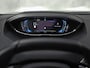 Peugeot 3008 1.6 HYbrid 225 Allure Sport 225Pk Automaat (APPLE CARPLAY, GROOT NAVI, KEYLESS, LEDER, 360 CAMERA, SPORTSTOELEN, ZWART HEMEL, GETINT GLAS, NIEUWSTAAT)