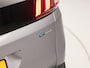 Peugeot 3008 1.6 HYbrid 225 Allure Sport 225Pk Automaat (APPLE CARPLAY, GROOT NAVI, KEYLESS, LEDER, 360 CAMERA, SPORTSTOELEN, ZWART HEMEL, GETINT GLAS, NIEUWSTAAT)