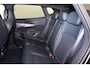 Lynk & Co 08 More - Panorama/schuifdak - Cruise Control Adaptief - BLIS - 360º Camera - Harman/Kardon audio - Verwarmde voorstoelen - Parkeersensoren voor & achter - Elektr. bedienb. bestuurdersstoel - Draadloze tel. lader - Extra getint glas - 21' LMV