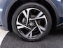 Toyota C-HR / C-HR+ 2.0 Hybrid Dynamic | Navigatie | PDC |