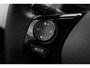 Toyota Aygo 1.0 VVT-i x-cite ultimate | Apple Carplay / Android Auto | Clima | Camera | 15 inch | Privacy glas | Bluetooth | DAB