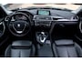 BMW 3-Serie Touring 320i SPORT LINE FACELIFT PANO NAP TREKH