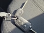 Peugeot 308 SW 1.2 e-THP Blue Lease Executive Motorkap lak onthechting!! Geen garantie!!Prijs op basis van zo mee!!