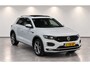 Volkswagen T-Roc 1.5 TSI Sport Pano Navi Camera Trekhaak Stoelverw. NL-AUTO!