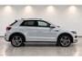 Volkswagen T-Roc 1.5 TSI Sport Pano Navi Camera Trekhaak Stoelverw. NL-AUTO!