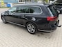 Volkswagen Passat Variant 1.5 TSI R-Line Business + NL-auto NAP LEER TREKHAAK I 1ste eig. I 2X R-line I Keyless I  I 17" I Virtual I Camera I Leer I Trekhaak I Winterpakket I