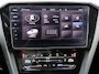 Volkswagen Passat Variant 1.5 TSI R-Line Business + NL-auto NAP LEER TREKHAAK I 1ste eig. I 2X R-line I Keyless I  I 17" I Virtual I Camera I Leer I Trekhaak I Winterpakket I