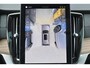 Volvo XC90 T8 Recharge AWD Ultra Dark - Luchtvering - Panorama/schuifdak - IntelliSafe Assist & Surround - 360º Camera - Harman/Kardon audio - Verwarmde voorstoelen, stuur & achterbank - Parkeersensoren voor & achter - Elektr. bedienb. voorstoelen met geheugen - Head up display - Draadloze tel. lader - Extra getint glas - 21' LMV