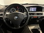 BMW 3-Serie Touring 318i Corporate Lease Luxury Line NAVI PSENSOR LEDER TREKHAAK 2 X SLEUTELS