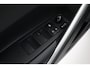 Toyota Corolla Cross Hybrid 200 Style | Trekhaak | Dodehoek detectie | Stoelverwarming | Apple Carplay / Android Auto | Parkeersensoren voor/achter | Adaptive Cruise | Clima | Camera | Full LED | 18 inch
