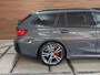 BMW 3-Serie Touring 330e M-Sport Pro | LCI | Dravitgrau | 292PK | Plug-in Hybrid |Carplay | 19” | Harman Kardon | Trekhaak