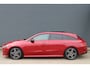 Mercedes-Benz CLA Shooting Brake 200 Business Solution AMG Panoramadak Sfeerverlichting Camera