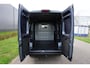 Fiat Ducato 35 2.2 MultiJet L2H2 in Nieuwstaat |Trekhaak |Camera |Dode-hoek sensoren |Cruise |Carplay |Android auto |3500 KG |1e eigenaar |Climate control |EURO6 |140 pk |Mooie camperbasis