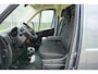 Fiat Ducato 35 2.2 MultiJet L2H2 in Nieuwstaat |Trekhaak |Camera |Dode-hoek sensoren |Cruise |Carplay |Android auto |3500 KG |1e eigenaar |Climate control |EURO6 |140 pk |Mooie camperbasis