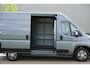 Fiat Ducato 35 2.2 MultiJet L2H2 in Nieuwstaat |Trekhaak |Camera |Dode-hoek sensoren |Cruise |Carplay |Android auto |3500 KG |1e eigenaar |Climate control |EURO6 |140 pk |Mooie camperbasis