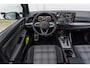 Volkswagen Golf GTE 1.5 eHybrid 272pk | Panoramadak | 19" Velgen | Adaptief Onderstel | Stoelverwarming | Camera |