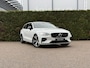Volvo V60 B4 Plus Dark | Pano dak | Trekhaak | Bliss | Keyless | Elektrische stoelen | Cruise control |