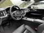 Volvo V60 B4 Plus Dark | Pano dak | Trekhaak | Bliss | Keyless | Elektrische stoelen | Cruise control |