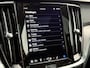 Volvo V60 B4 Plus Dark | Pano dak | Trekhaak | Bliss | Keyless | Elektrische stoelen | Cruise control |