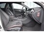 Mercedes-Benz A-klasse 180 AMG | Sportstoelen | LED | Navigatie | Cruise Control | Lichtmetalen Velgen